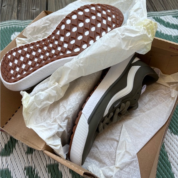 Vans Ultrarange EXO Dusty Olive - Picture 4 of 4
